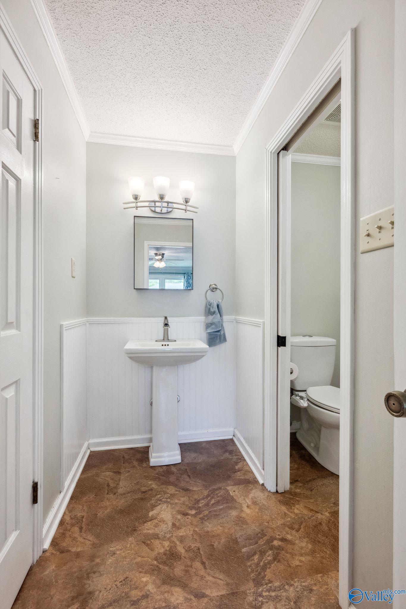 9410 Valley Lane, Huntsville, Alabama image 18