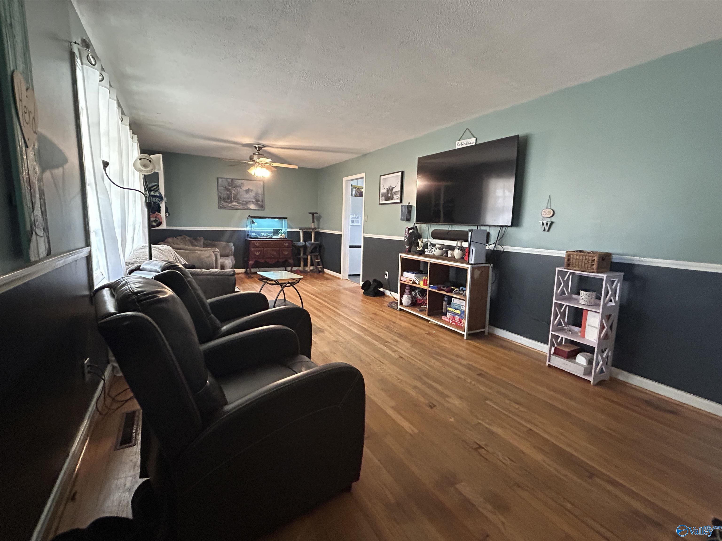 1308 Bellevue Drive, Gadsden, Alabama image 2