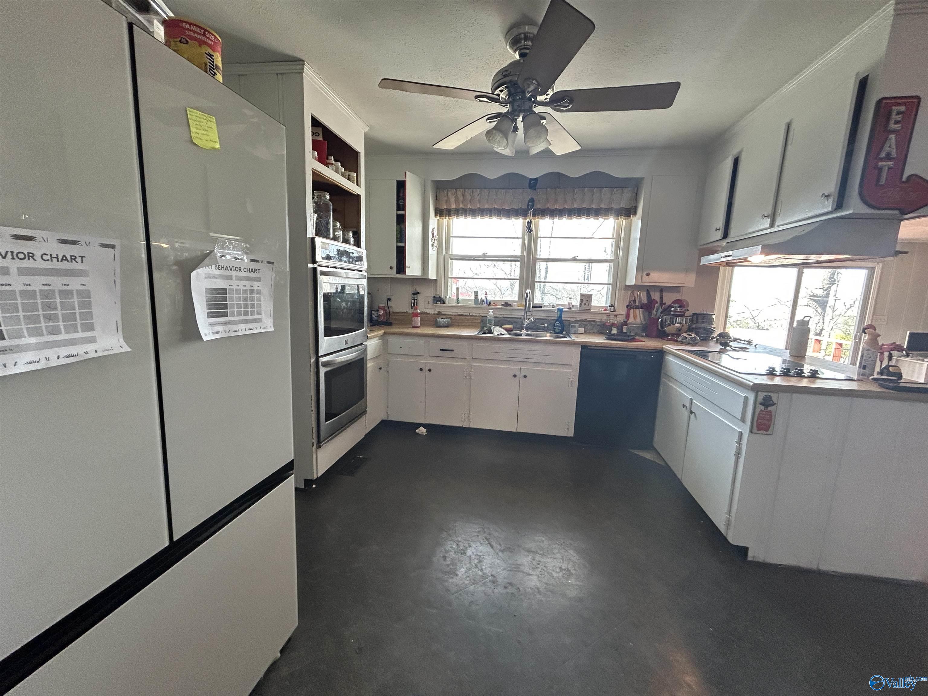 1308 Bellevue Drive, Gadsden, Alabama image 4