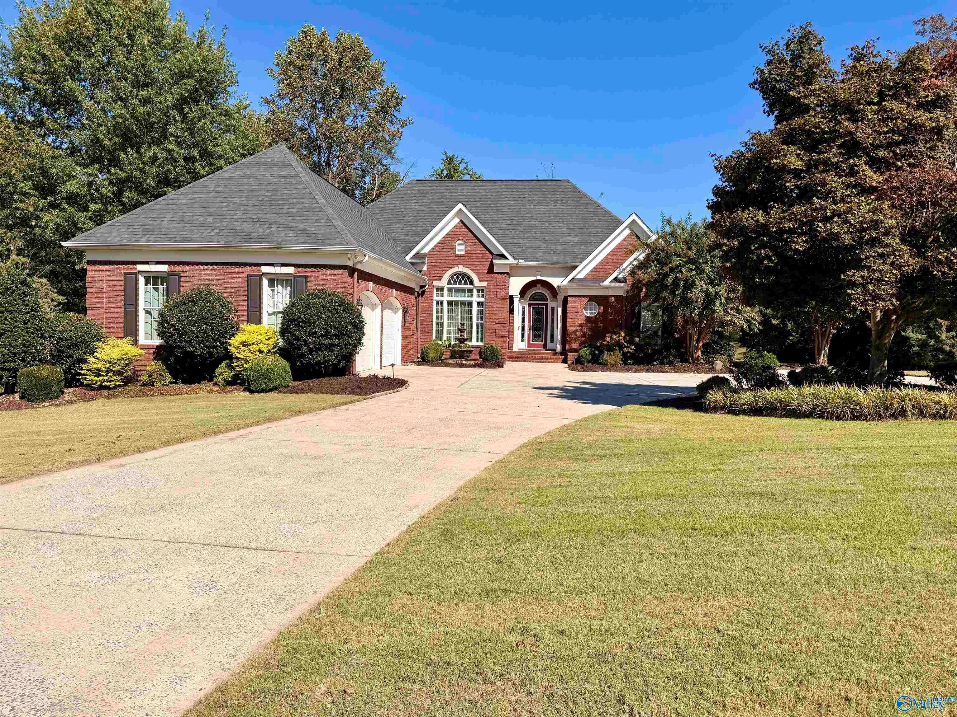 1140 Fox Chase Drive NW, Arab