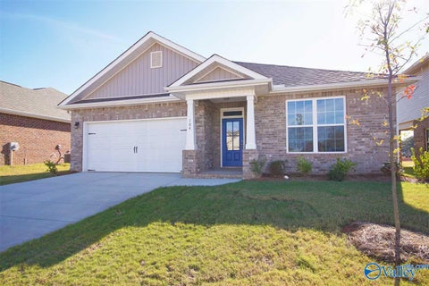 Homes For Rent - 104 Williams Pointe Boulevard<br/> Madison County, Huntsville, AL 35824