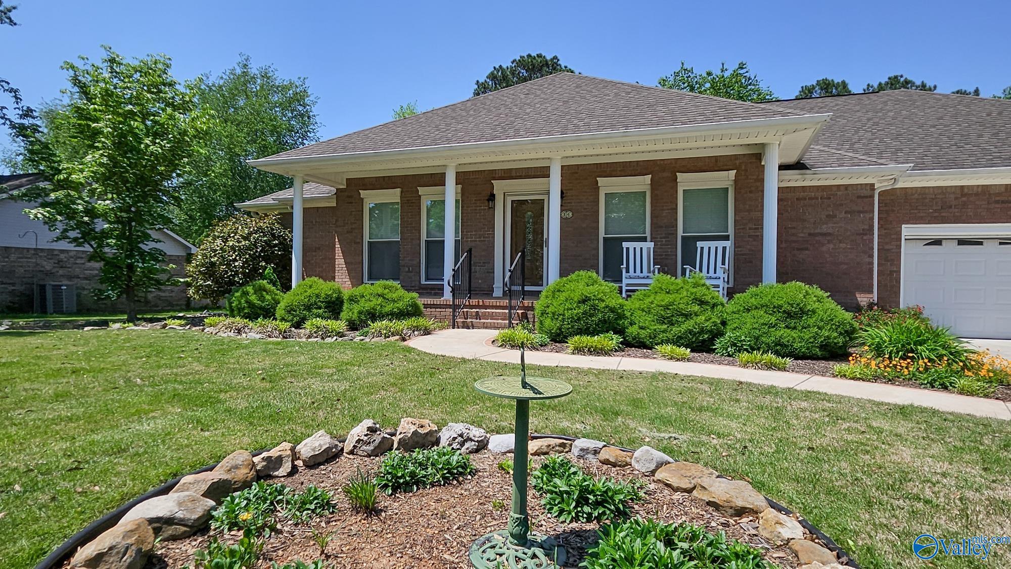 104 Brookville Drive, Harvest, Alabama image 2