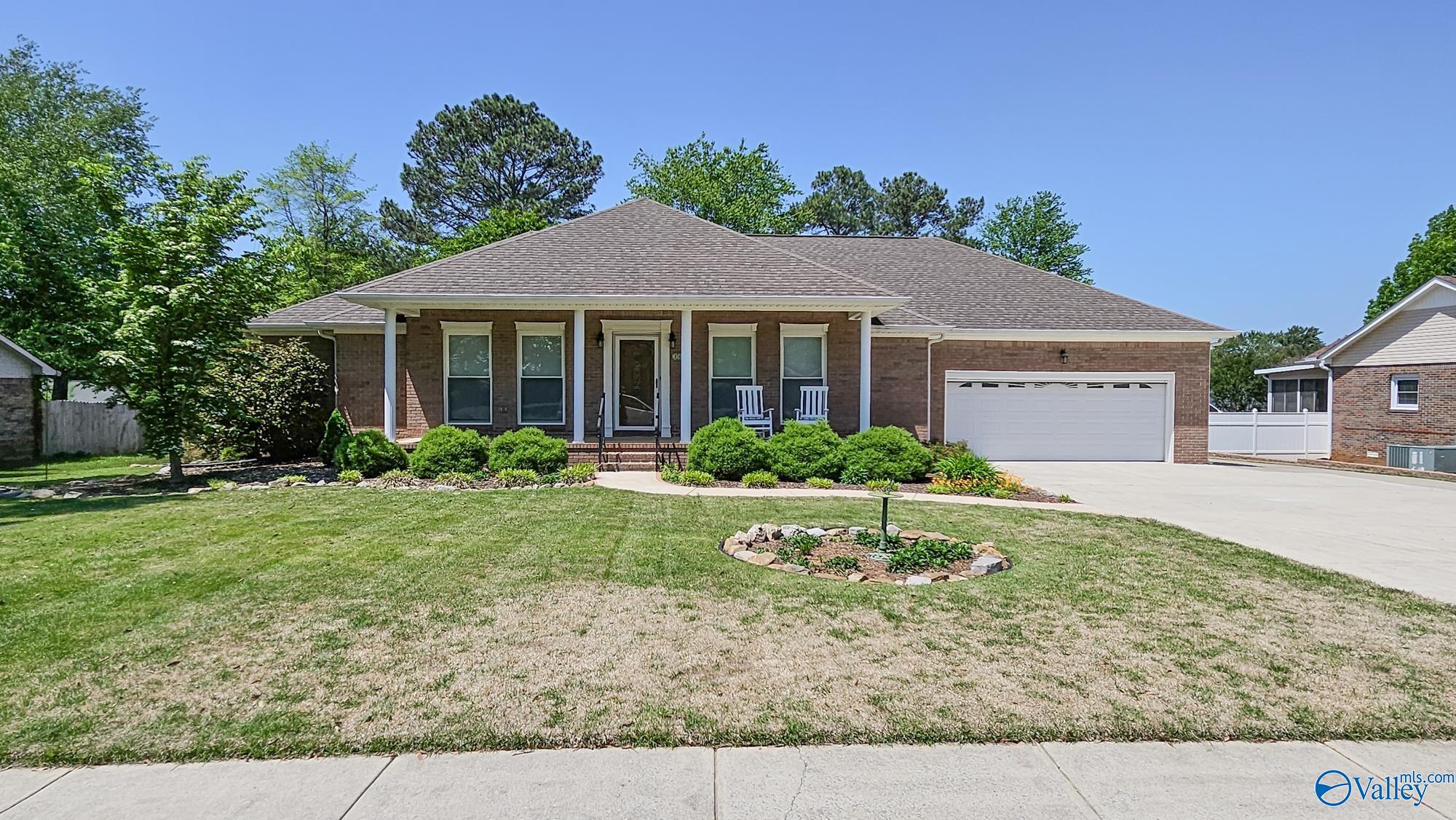 104 Brookville Drive, Harvest, Alabama image 1