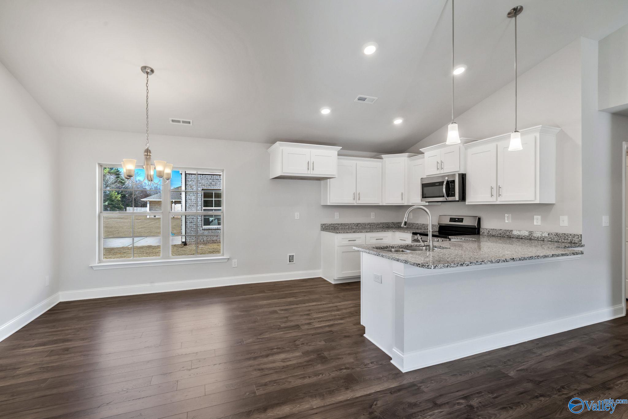 15488 Lapwing Cove, Athens, Alabama image 7