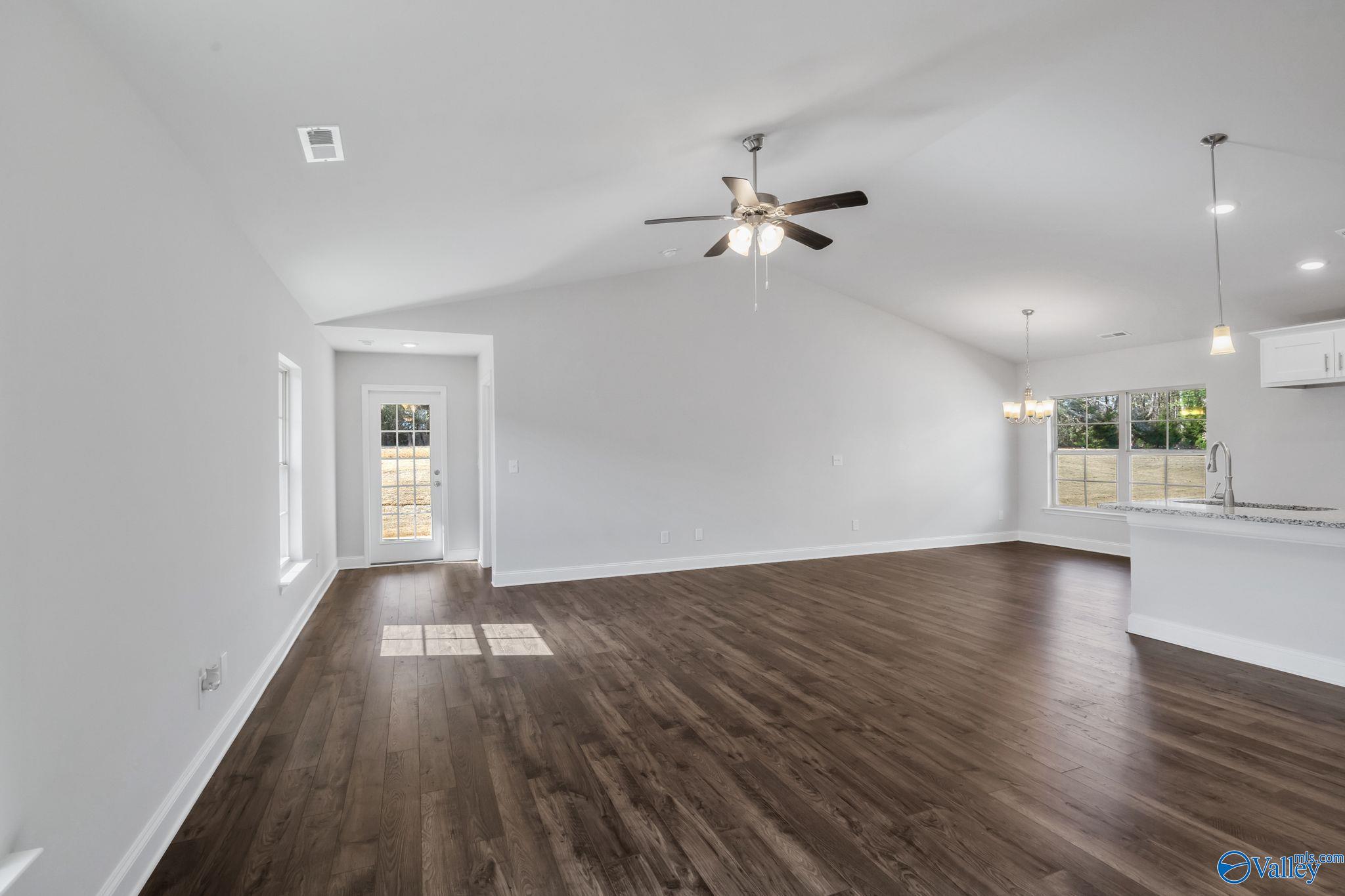 15488 Lapwing Cove, Athens, Alabama image 11