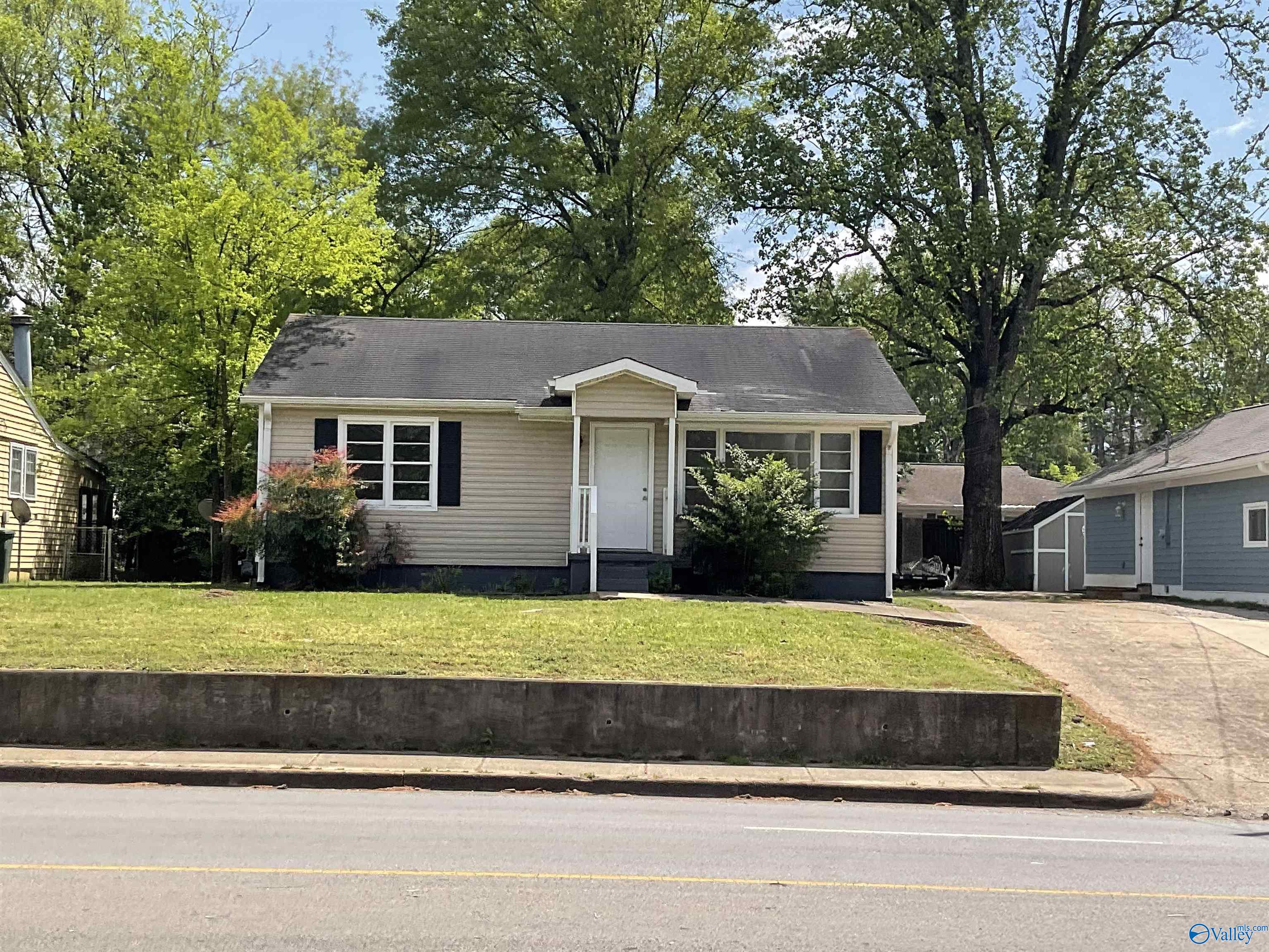 4005 Drake Avenue, Huntsville, Alabama image 2
