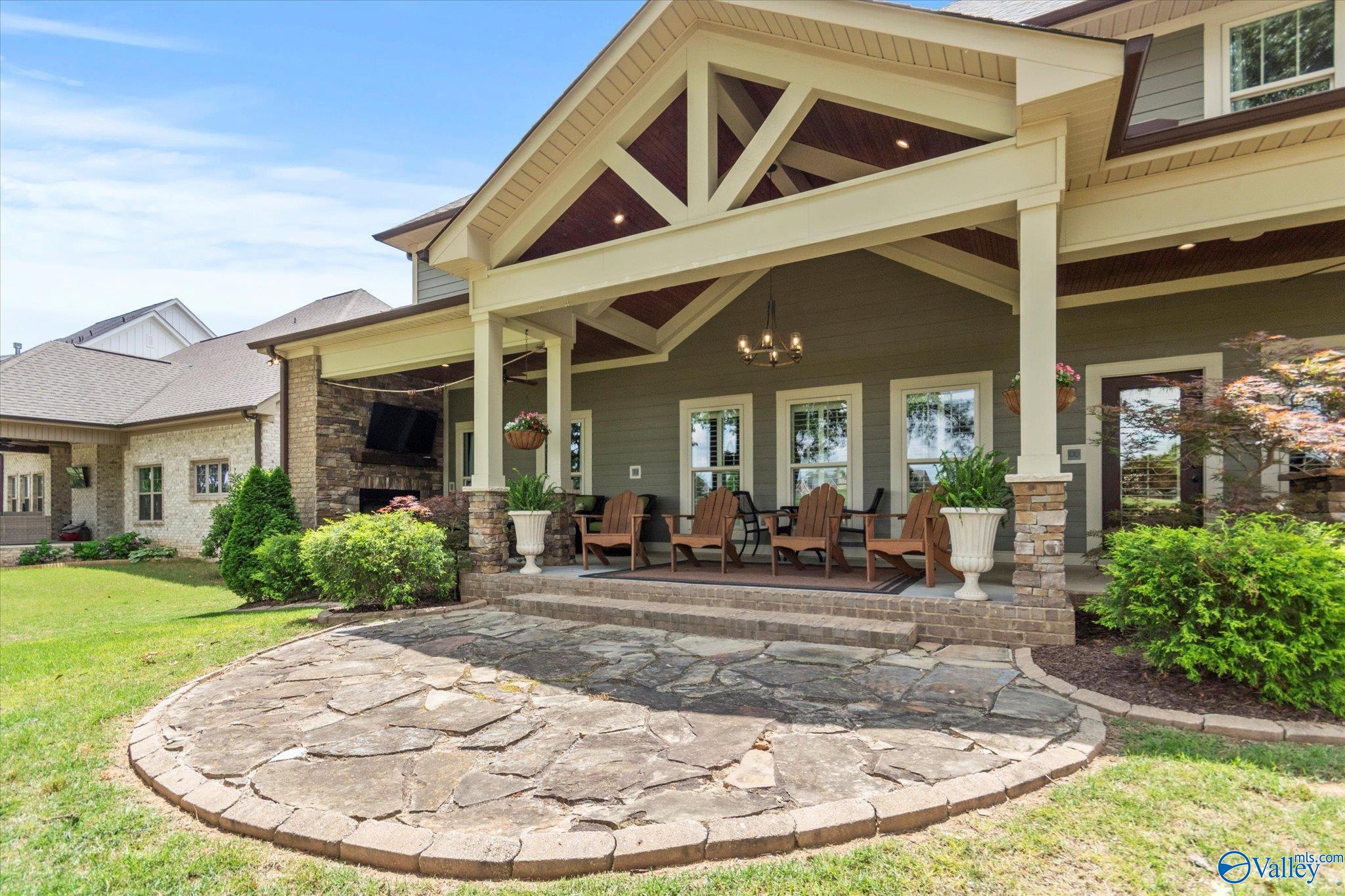 14318 Muirfield Drive