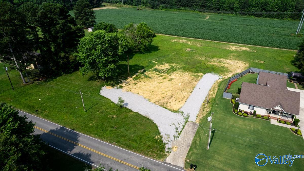 1811 Lindsay Lane N Ln, Athens, Alabama image 3