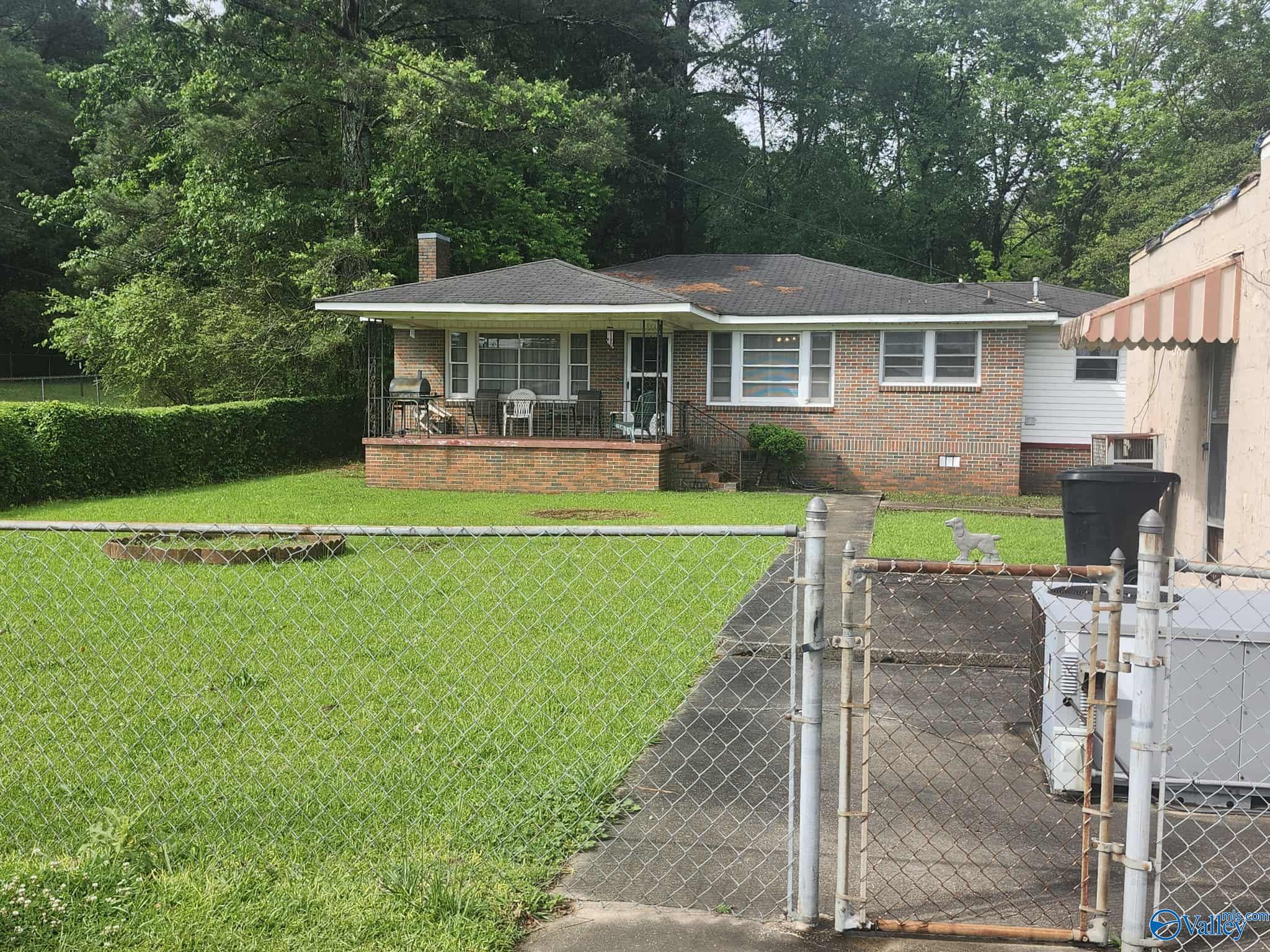 2505 E Broad Street, Gadsden, Alabama image 2