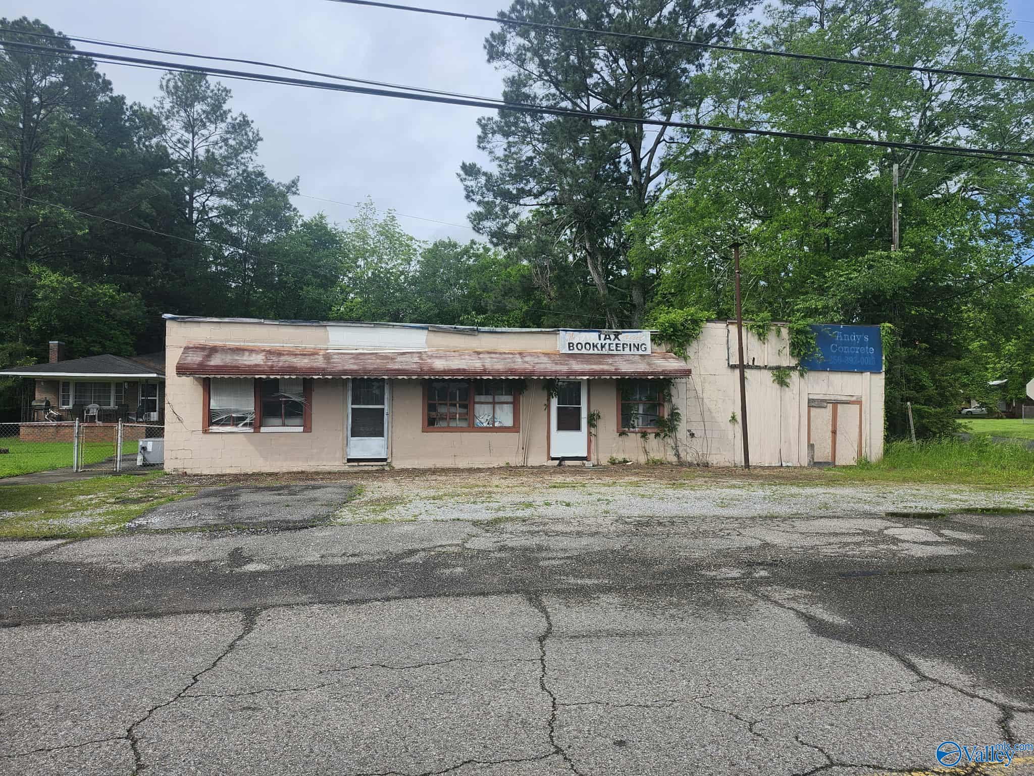 2505 E Broad Street, Gadsden, Alabama image 21