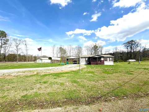 Mobile Home For Sale - 510 County Road 65<br/> Cherokee County, Centre, AL 35960