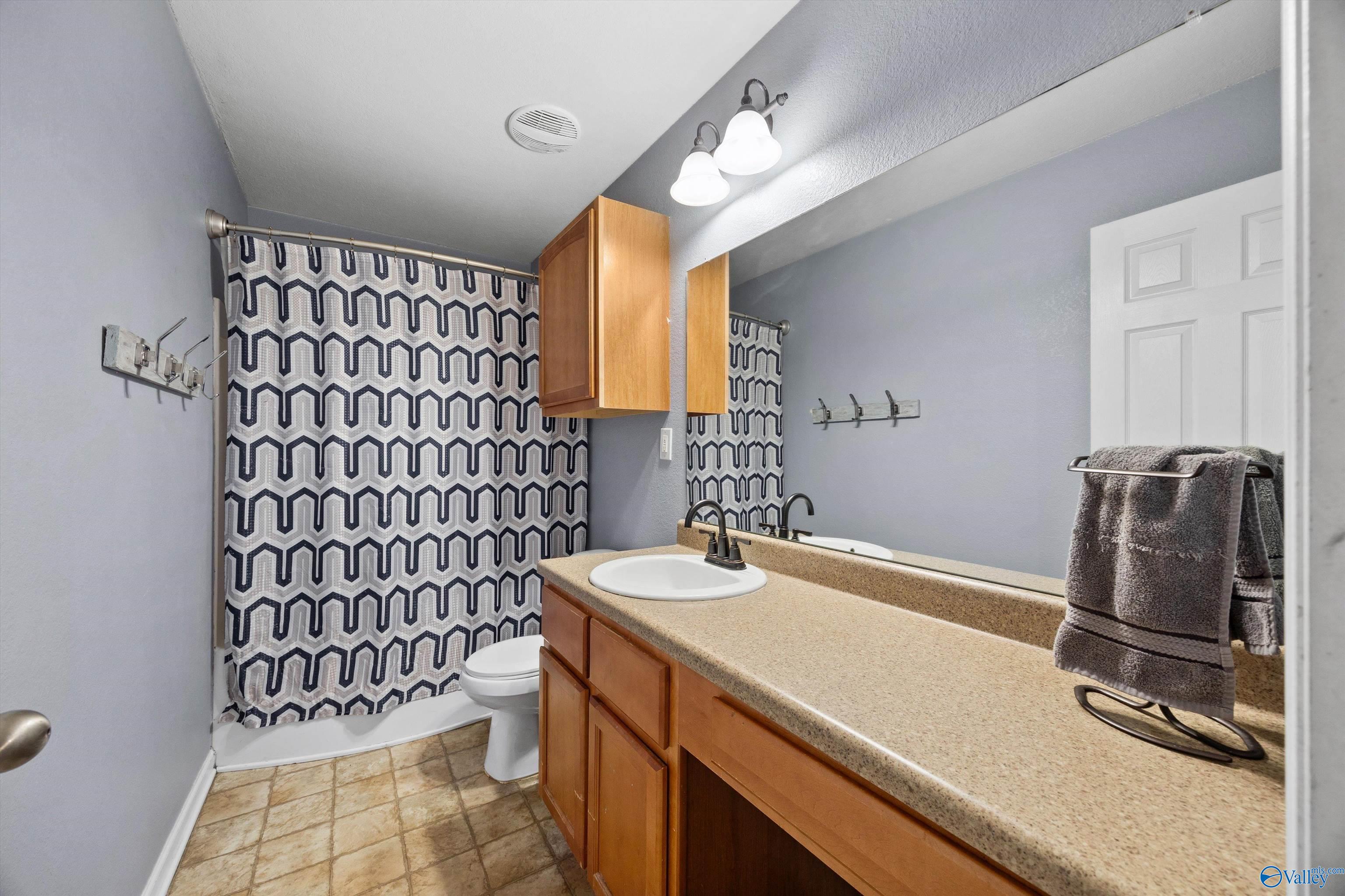 139 Carillo Lane, Toney, Alabama image 16