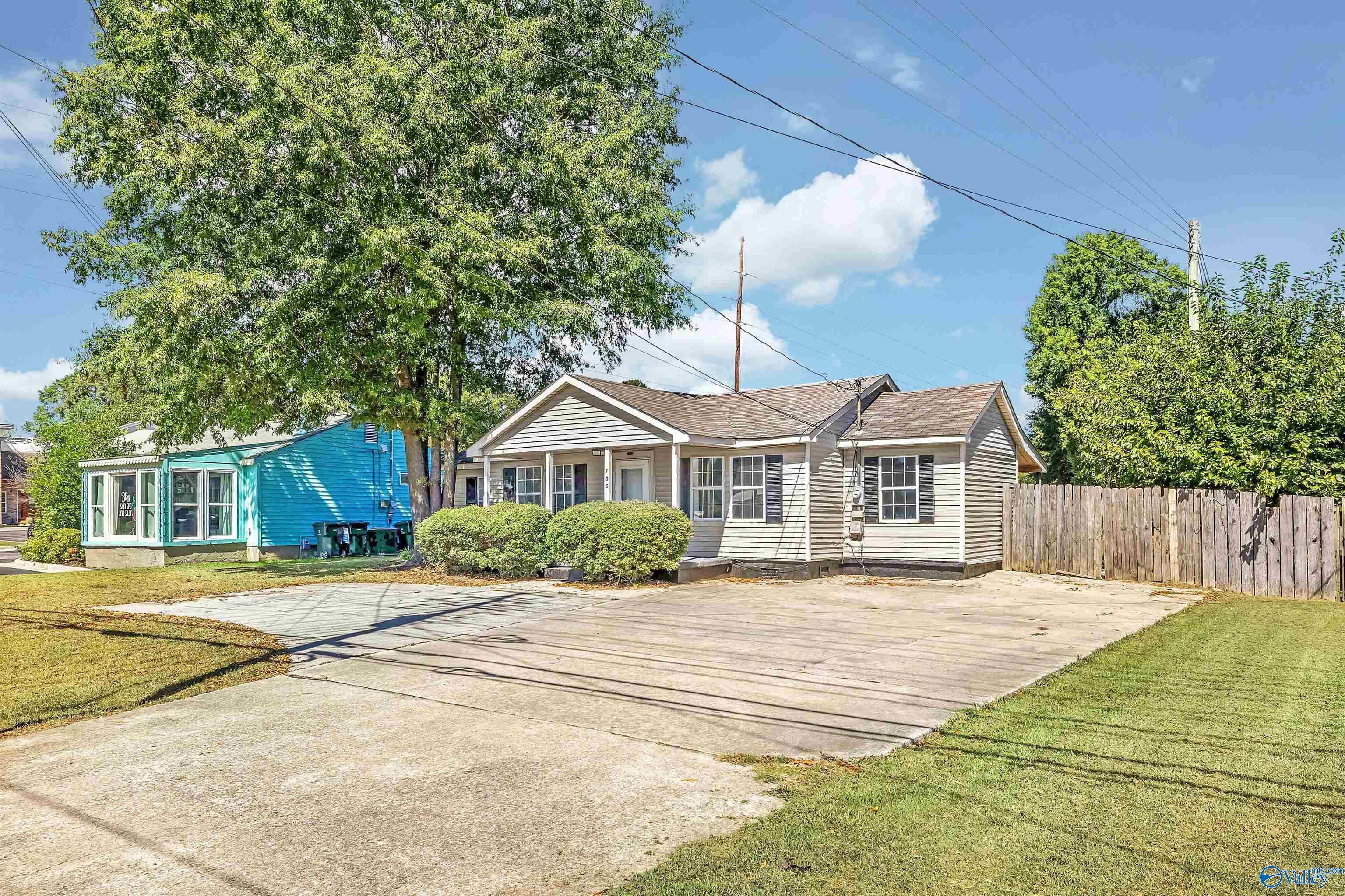 705 Nance Ford Road SW
