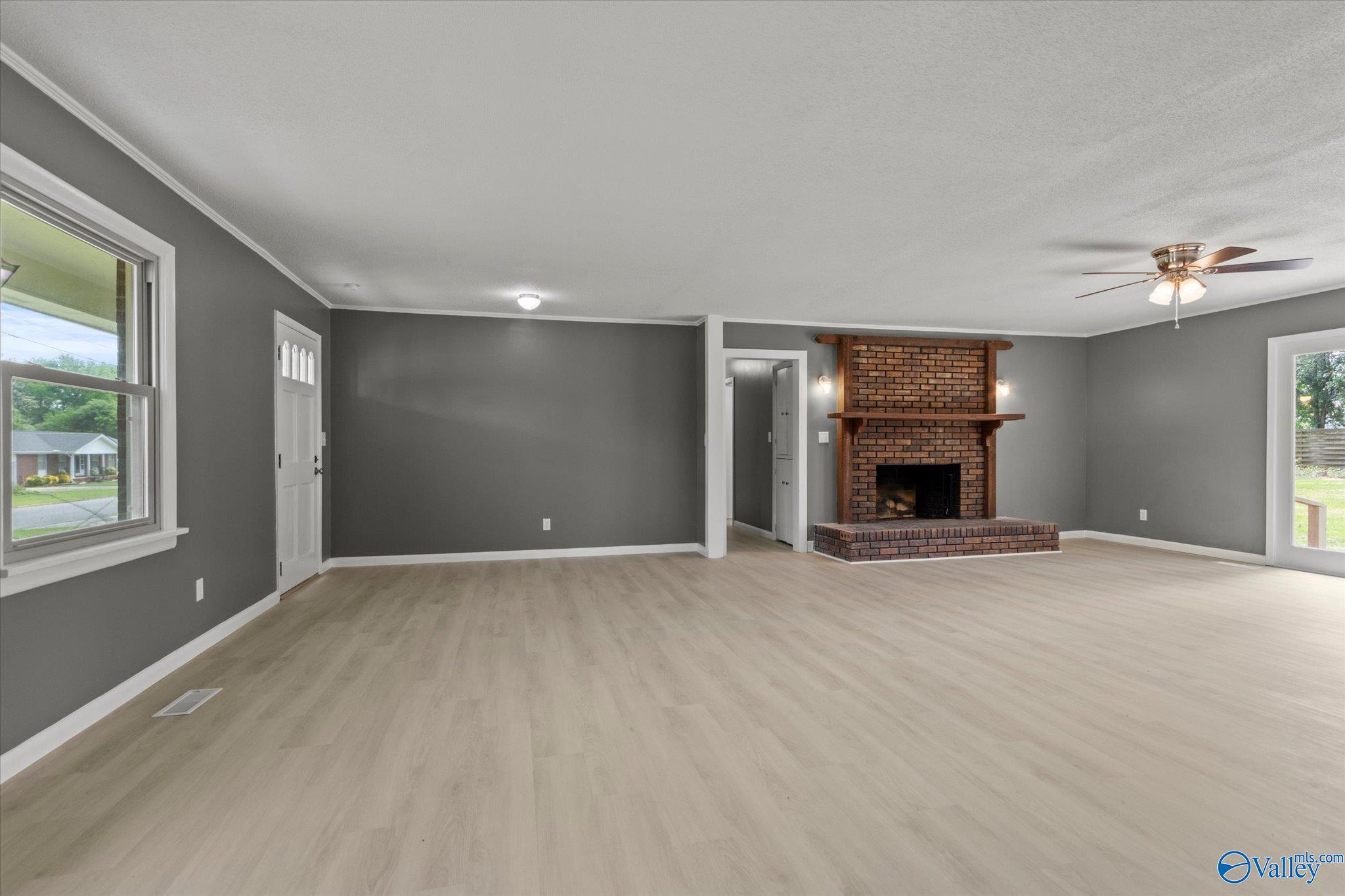 409 Peach Avenue, Albertville, Alabama image 7