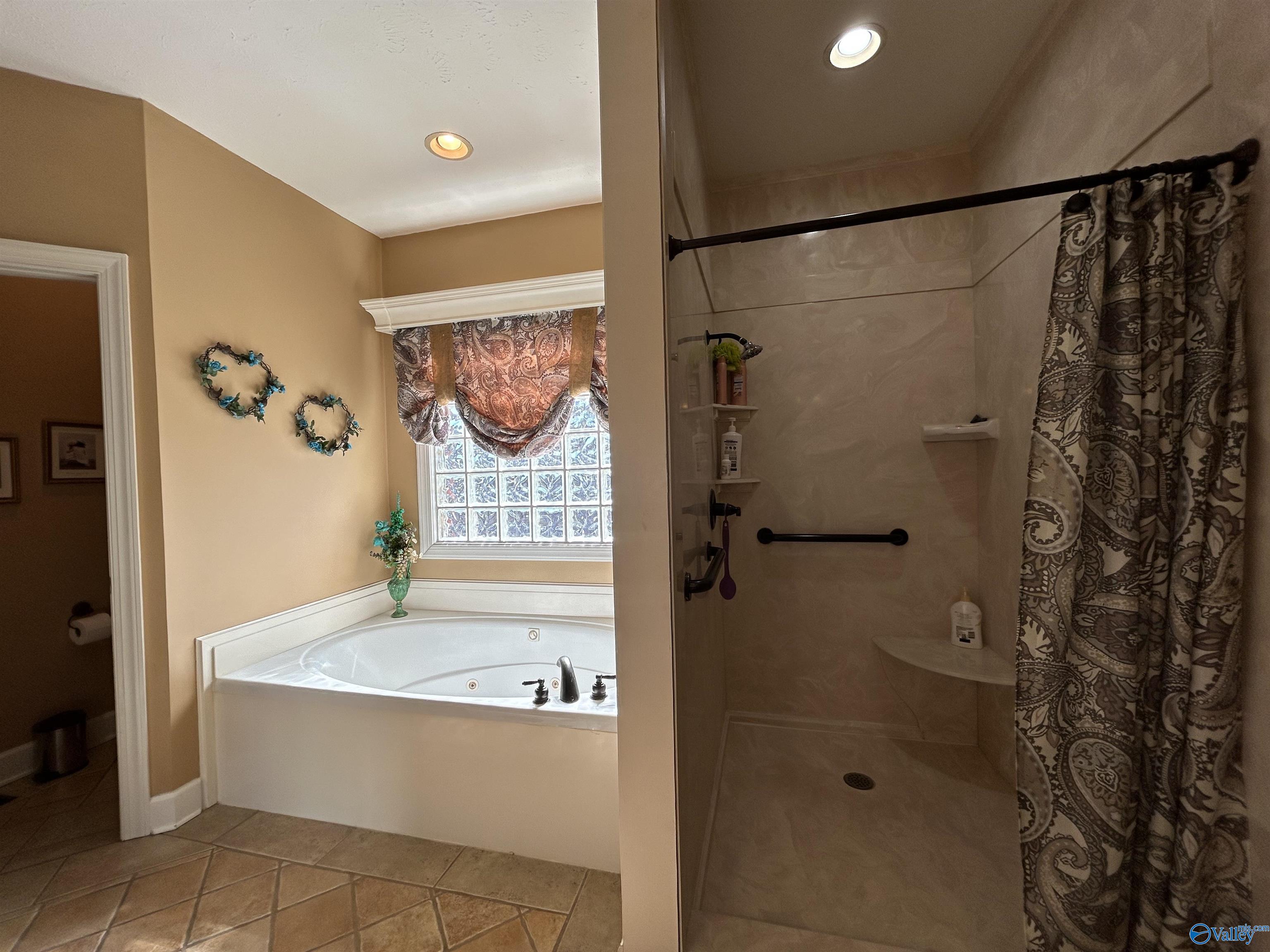 1095 Roseland Lane, Southside, Alabama image 11