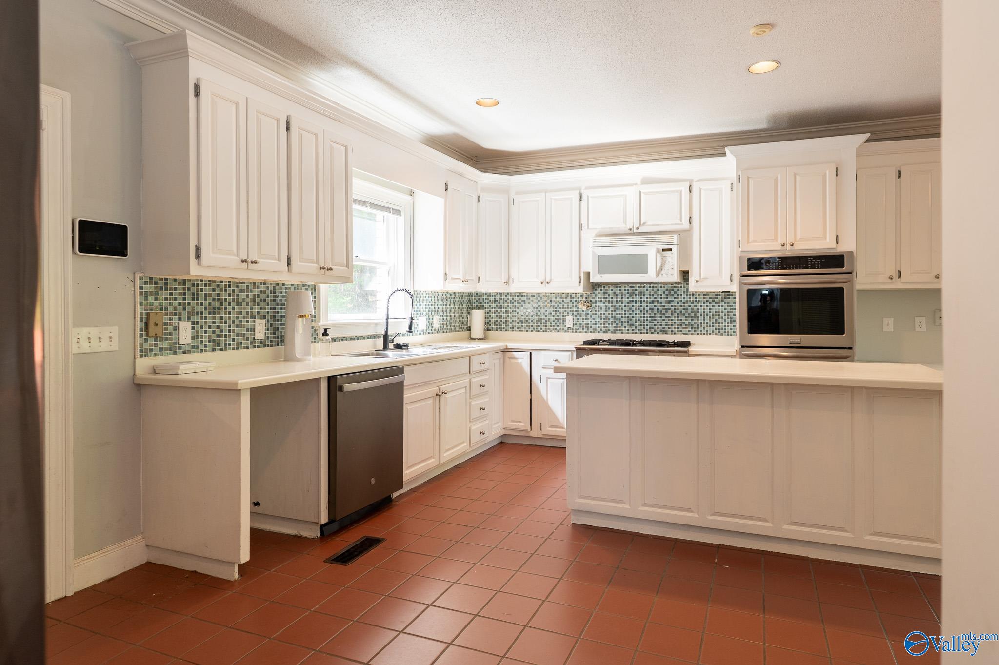 705 Arrowhead Village Road, Winfield, Alabama image 4