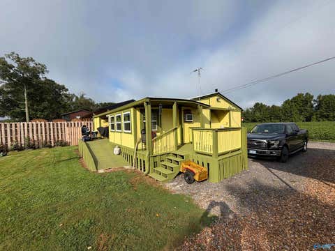 Homes For Sale - 880 County Road 1008<br/> Cedar Bluff, AL 35959