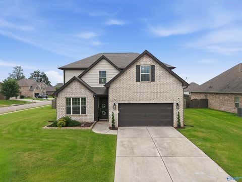 Homes For Sale - 121 Colony Cove Drive<br/> Meridianville, AL 35759