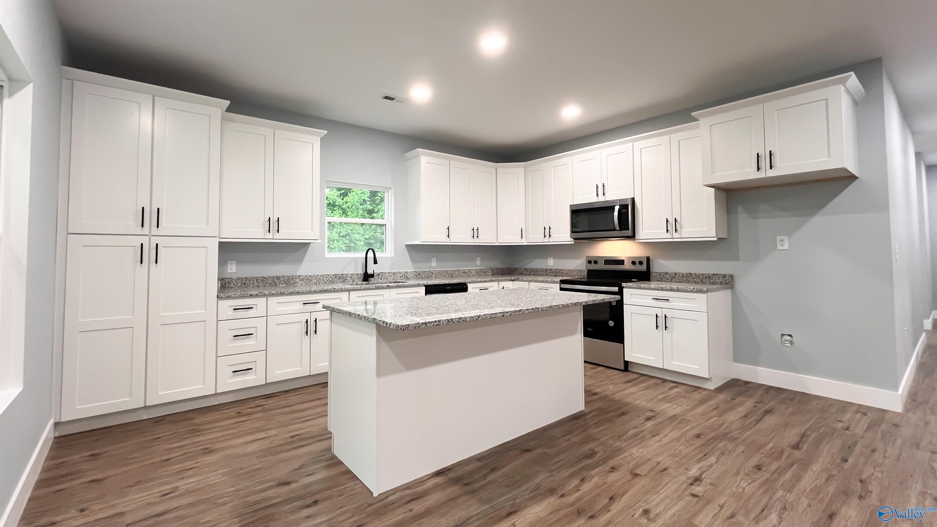 476 NE 2nd Street, Arab, Alabama image 19