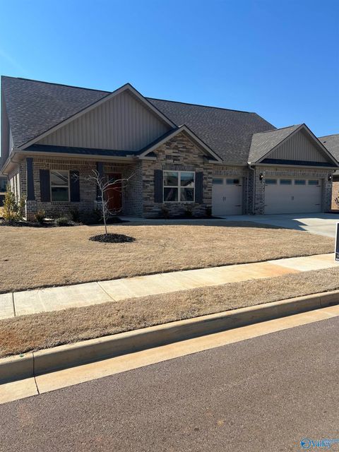 Photo of 306 Wanto Lane, Huntsville, AL 35811 (MLS # 21909467)