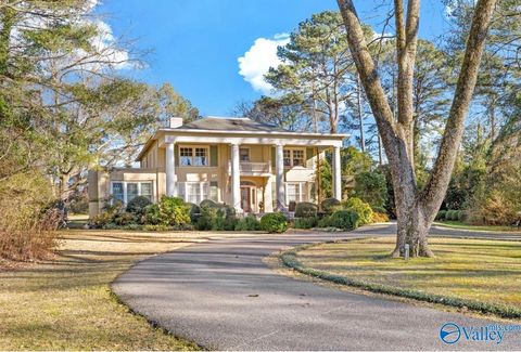 Homes For Sale - 517 Scott Street<br/> Jackson County, Scottsboro, AL 35768