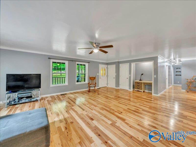 267 Dry Creek Cove Circle, Laceys Spring, Alabama image 14