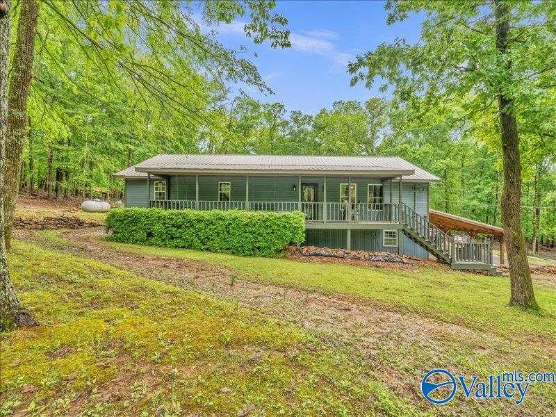267 Dry Creek Cove Circle, Laceys Spring, Alabama image 2