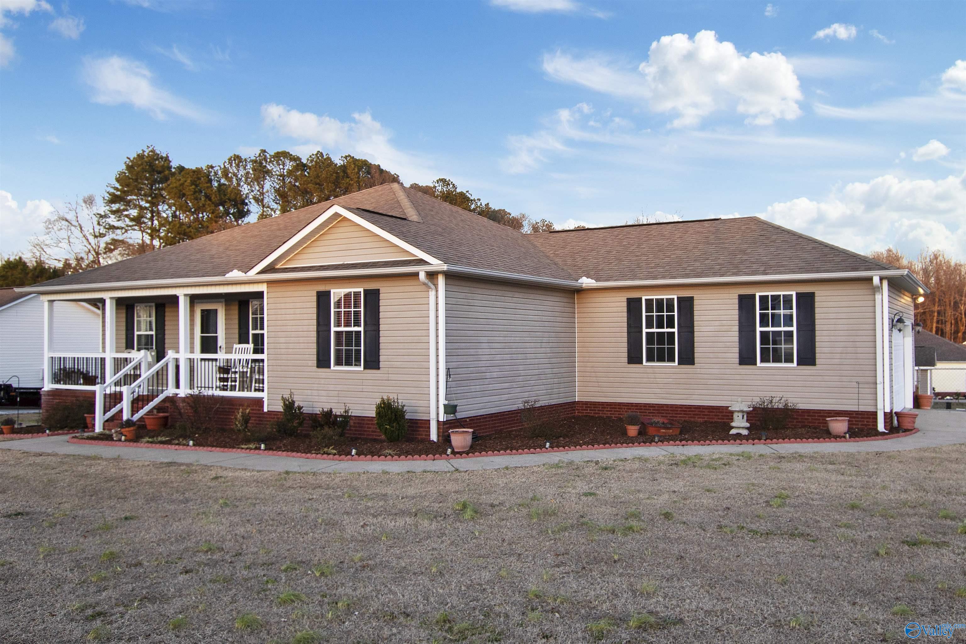 133 Mary Jo Isom Lane, Arab, Alabama image 2