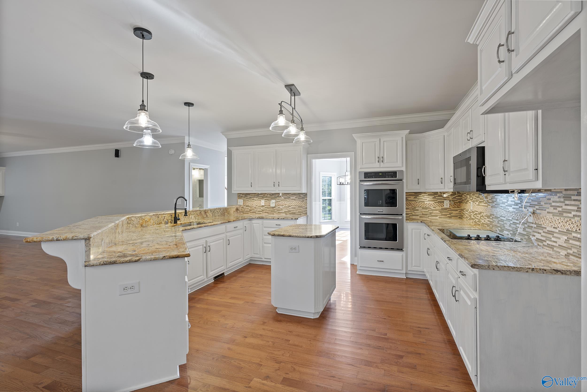 212 Tweed Drive, Madison, Alabama image 8