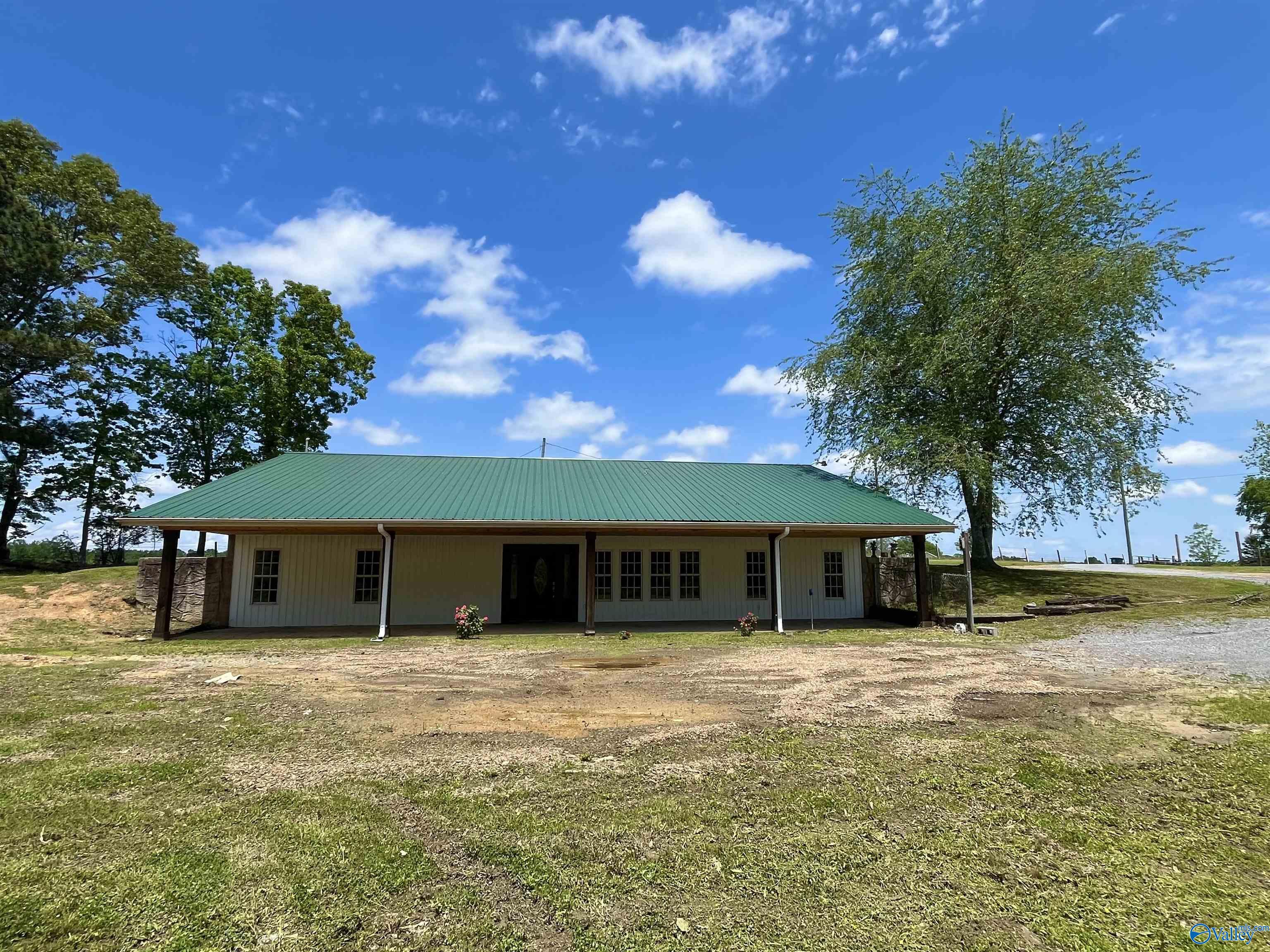 321 County Road 1818, Arab, Alabama image 4