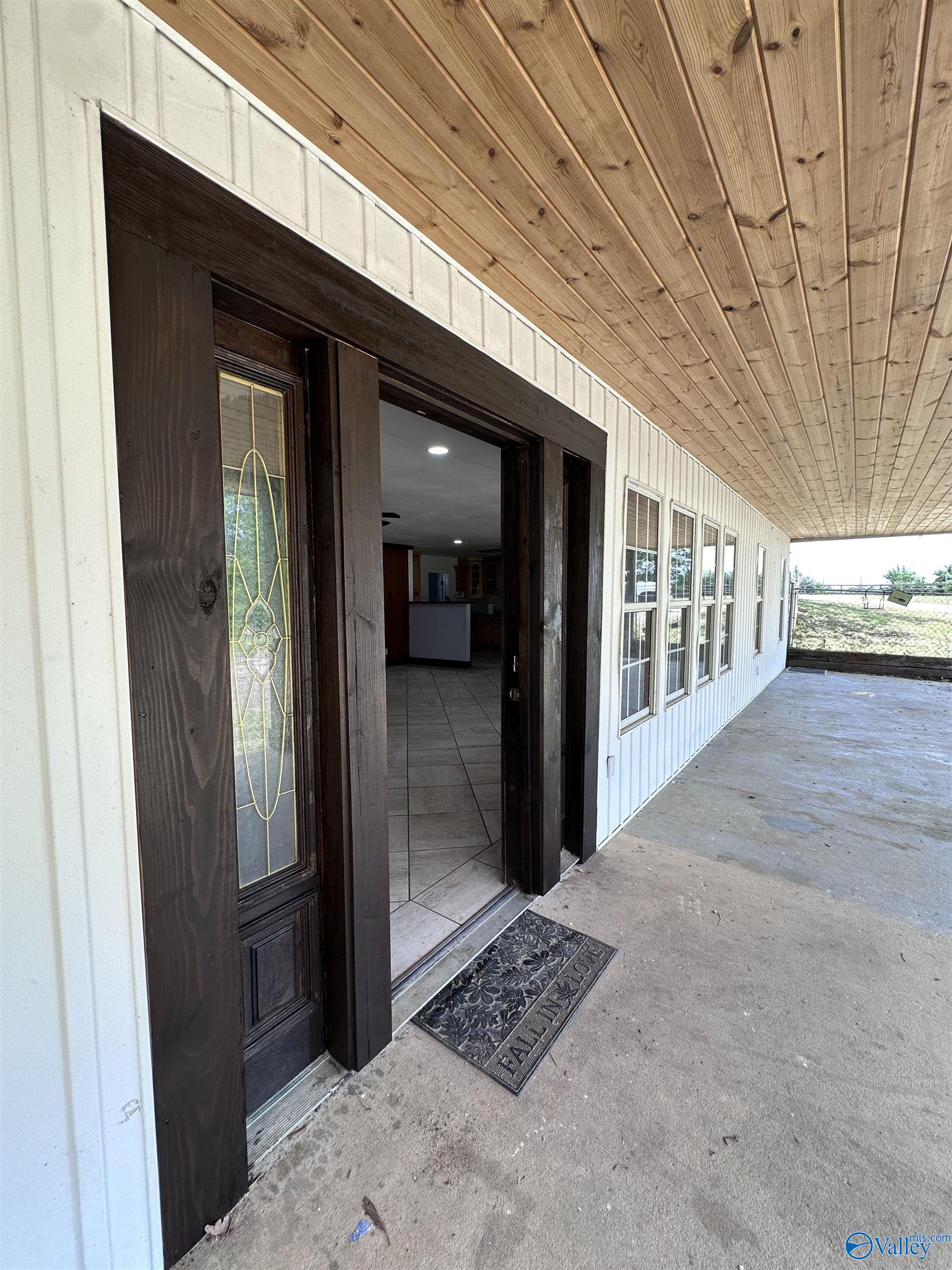 321 County Road 1818, Arab, Alabama image 1