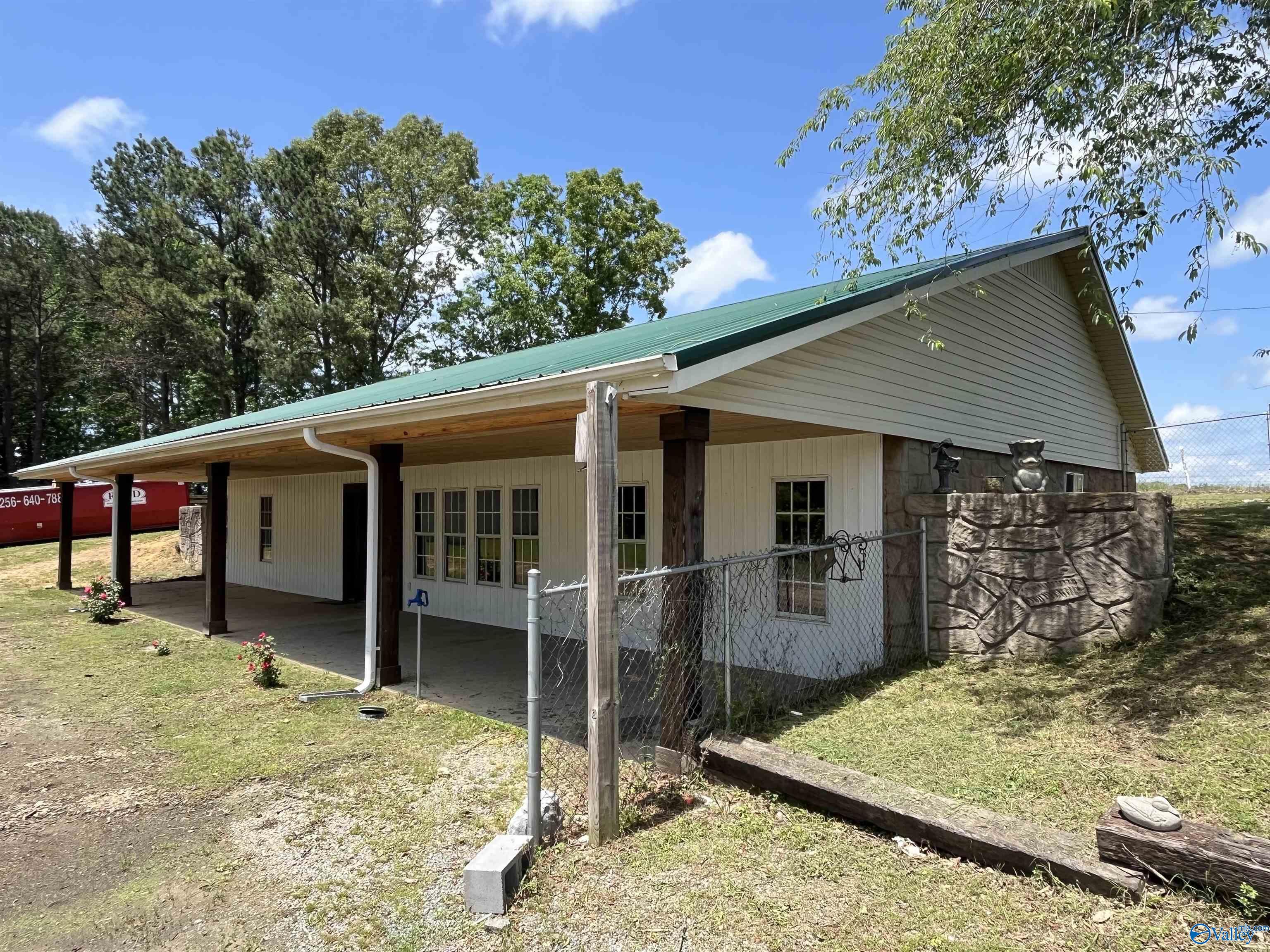 321 County Road 1818, Arab, Alabama image 6