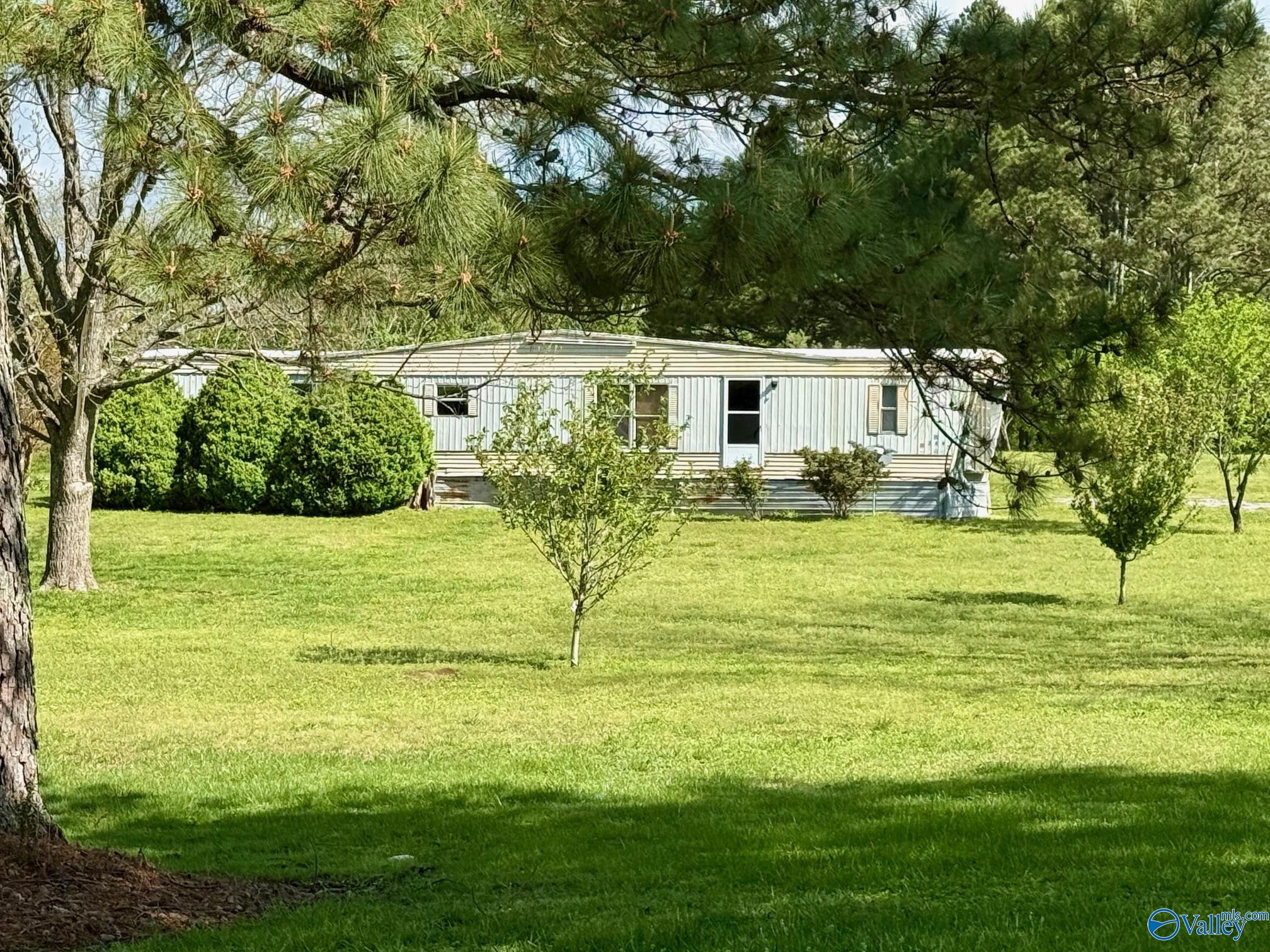 269 Mercury Drive, Joppa, Alabama image 5