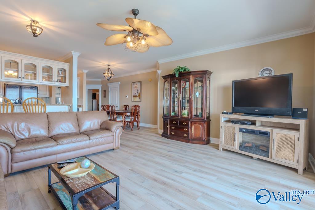 5590 Bay Hill Drive #303, Athens, Alabama image 9