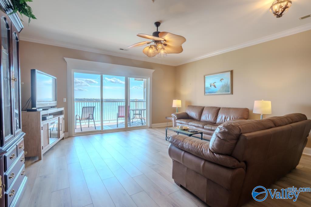 5590 Bay Hill Drive #303, Athens, Alabama image 7