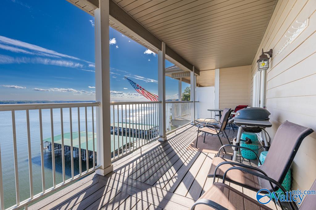 5590 Bay Hill Drive #303, Athens, Alabama image 1