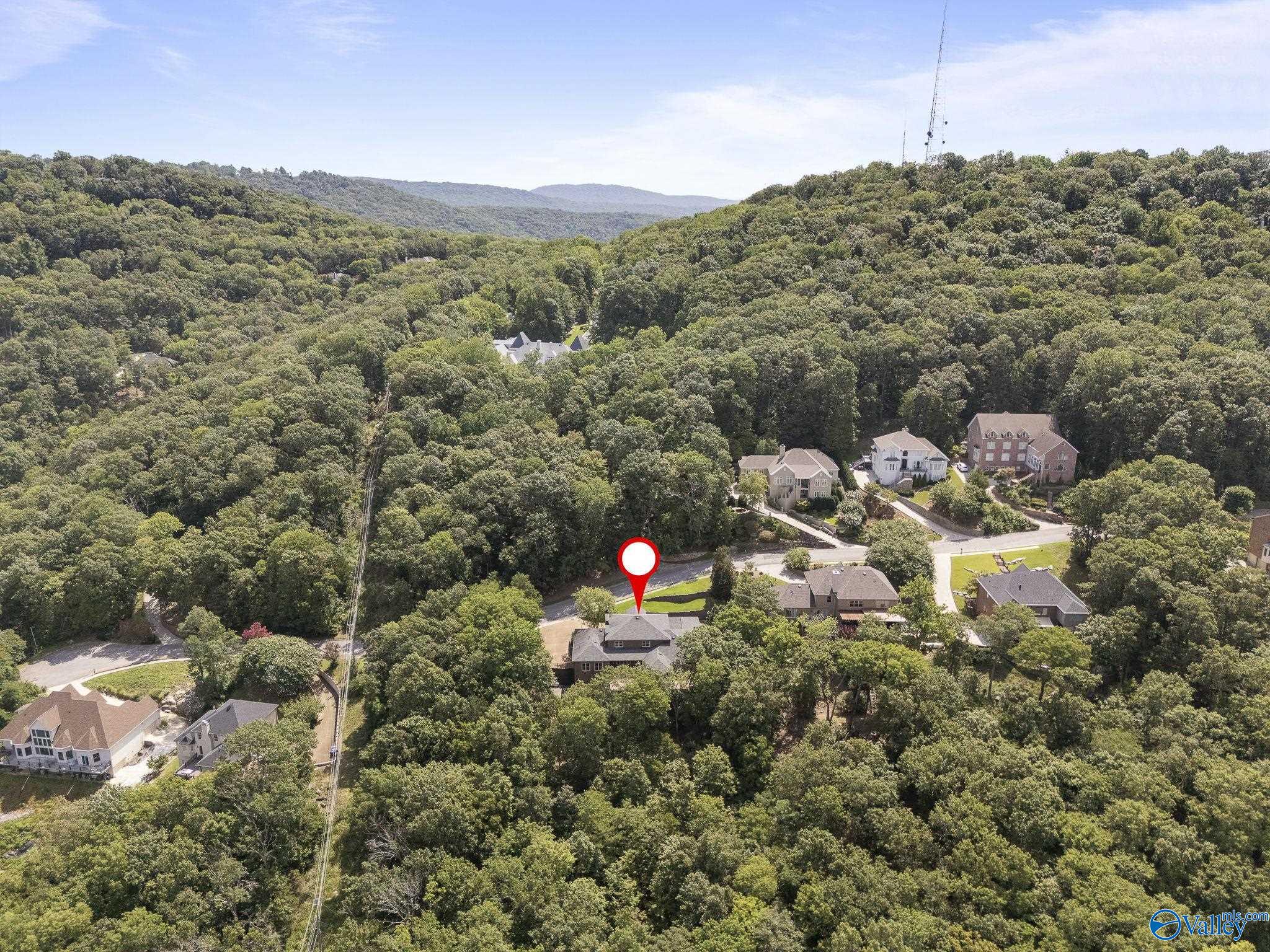 Huntsville, Alabama 35801, United States, 7 Bedrooms Bedrooms, ,6 BathroomsBathrooms,Residential,Active,188524