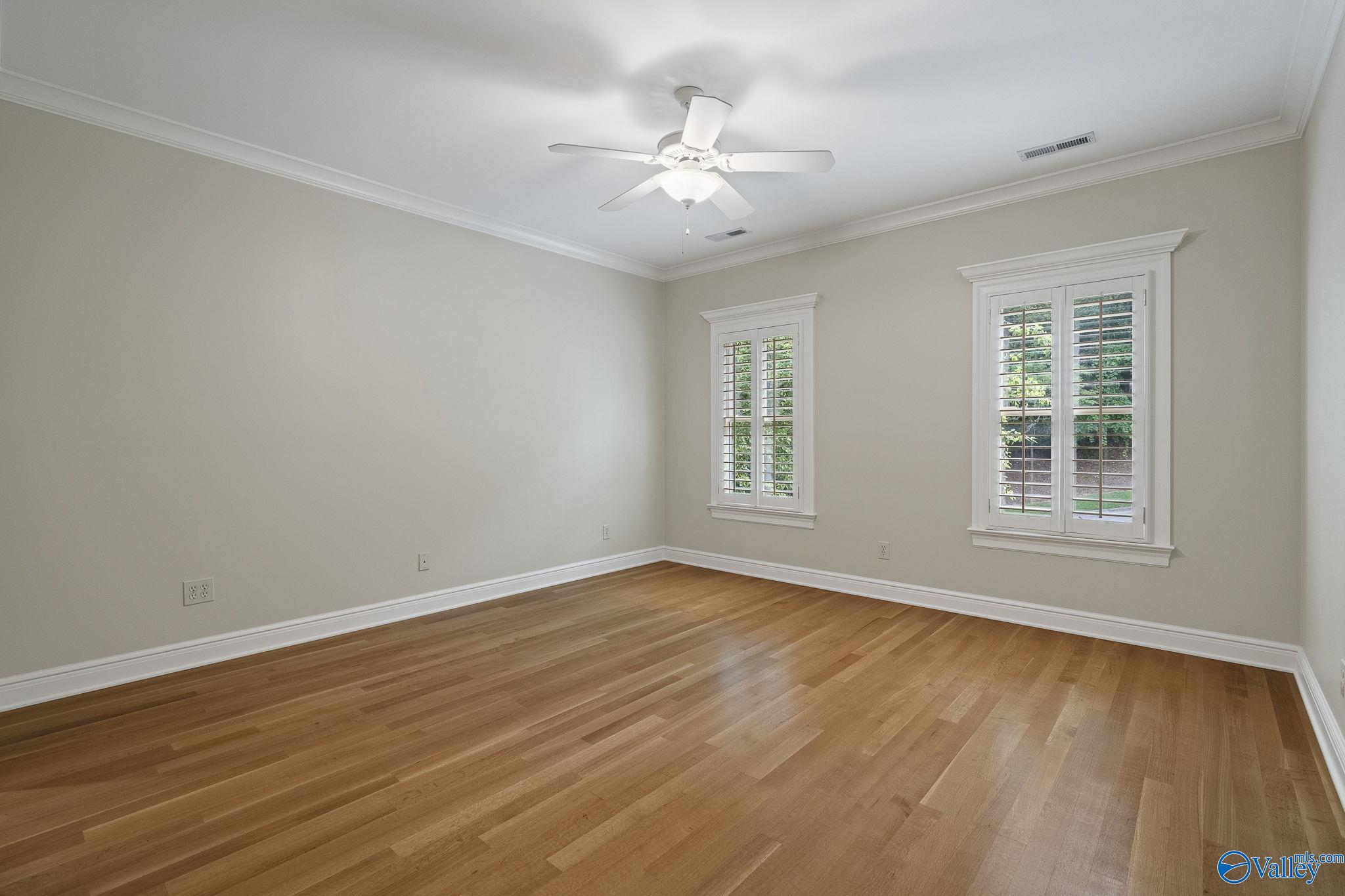 Huntsville, Alabama 35801, United States, 7 Bedrooms Bedrooms, ,6 BathroomsBathrooms,Residential,Active,188524