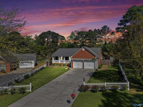 Homes For Sale - 119 Justin Lane<br/> Marshall County, Union Grove, AL 35175