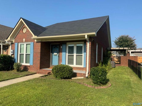 Homes For Rent - 2418 Harpeth Place<br/> Decatur, AL 35601