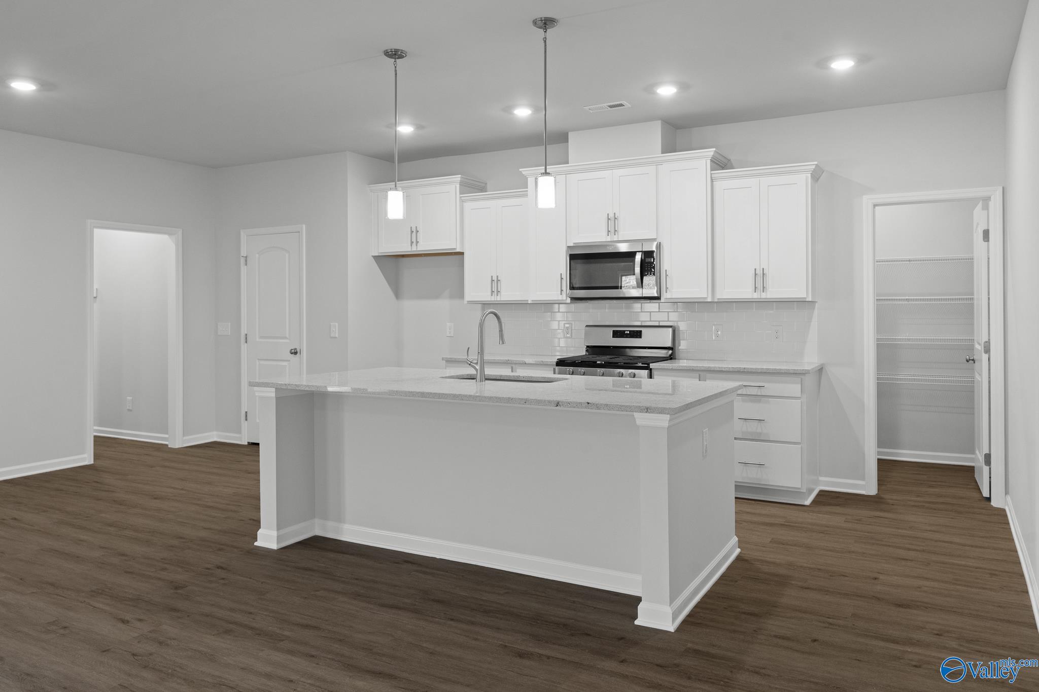 147 Striker Lane, Harvest, Alabama image 6