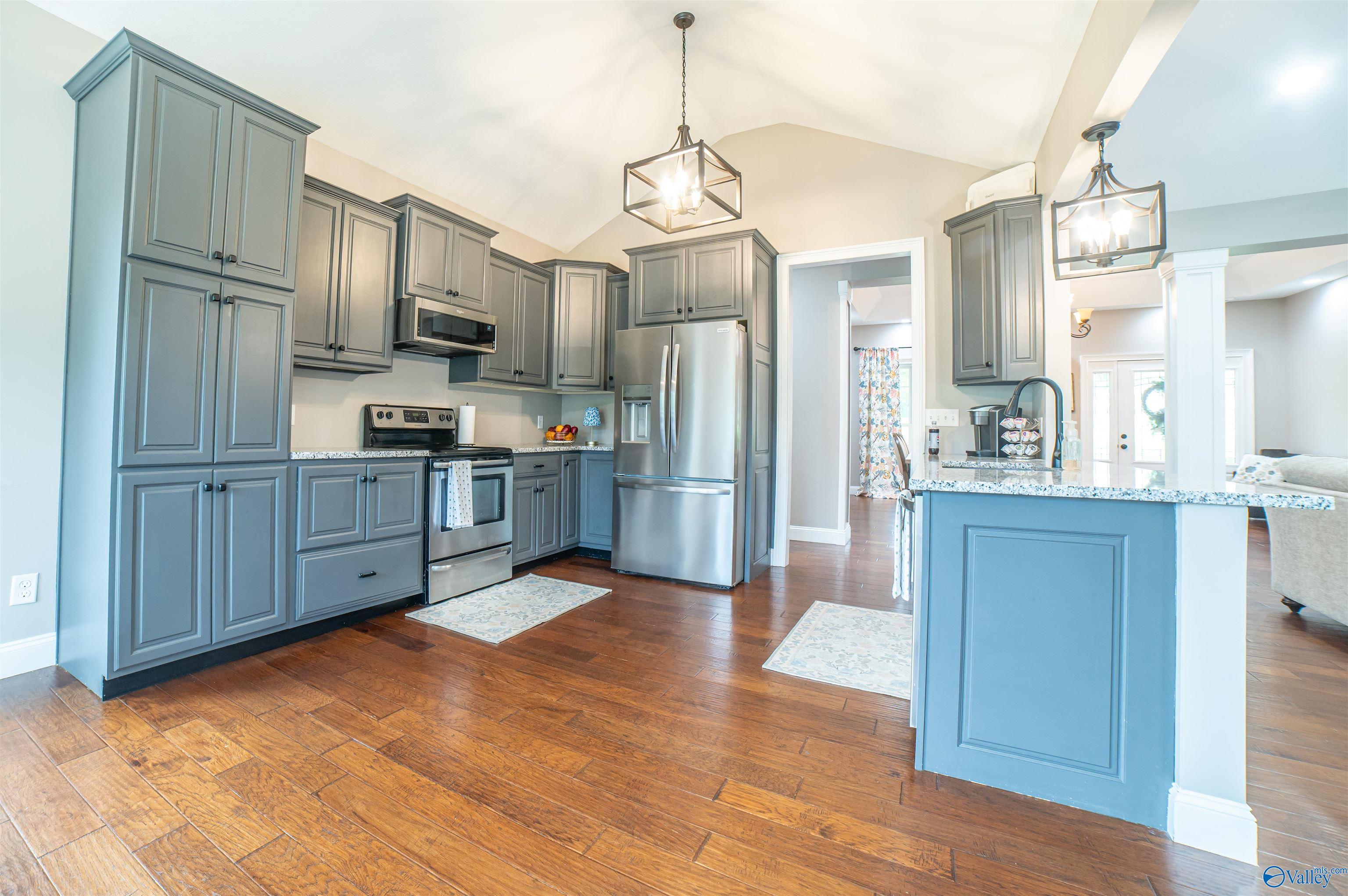 117 Hess Drive, Bridgeport, Alabama image 2