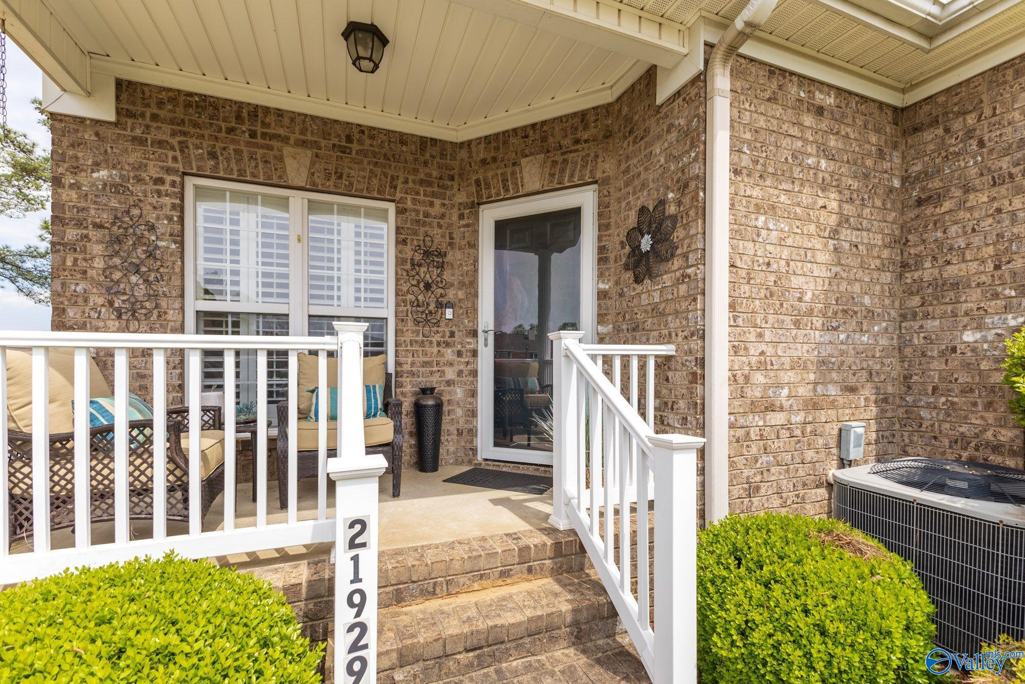 21929 Williamsburg Drive, Athens, Alabama image 2