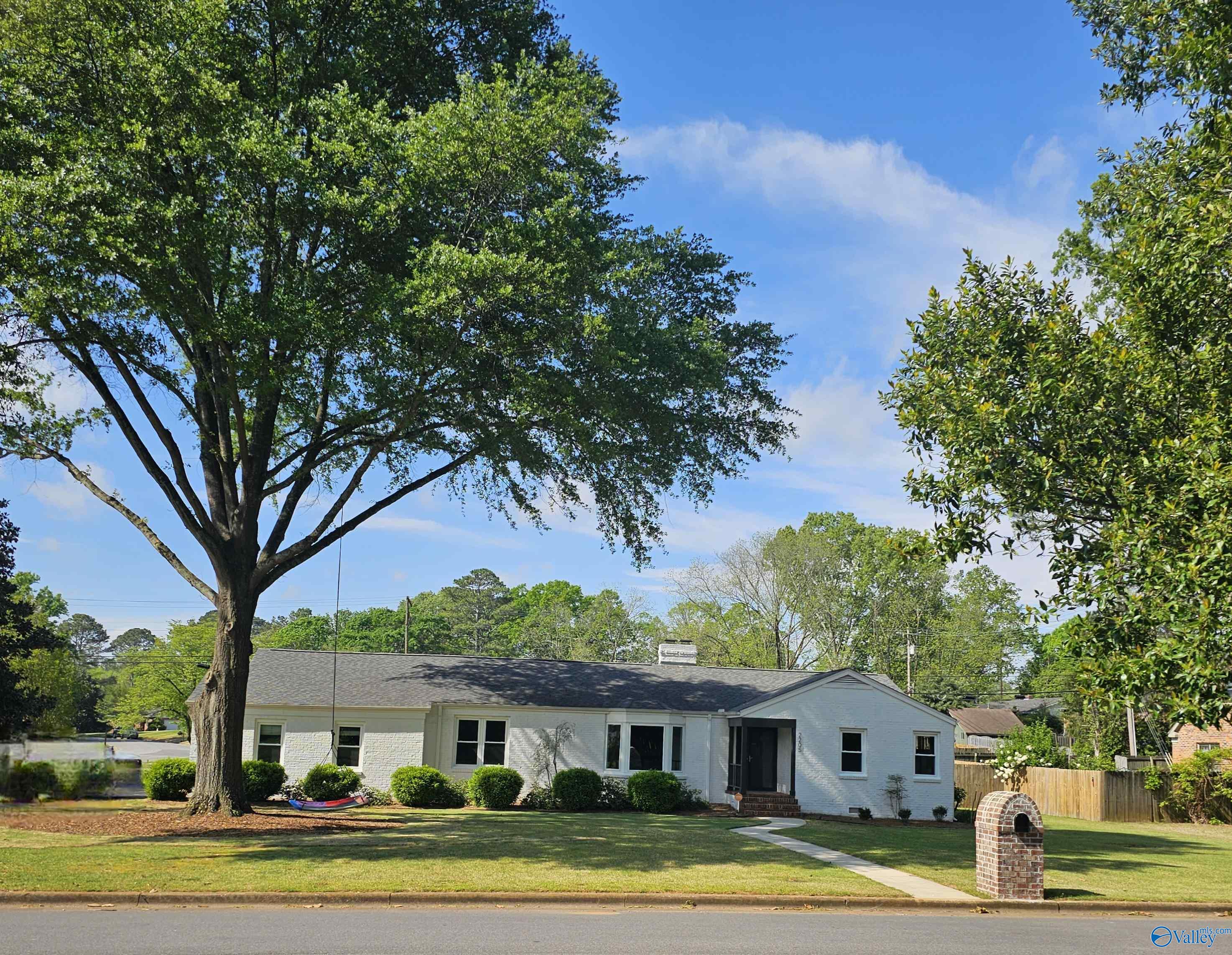 2205 Pennylane, Decatur, Alabama image 1