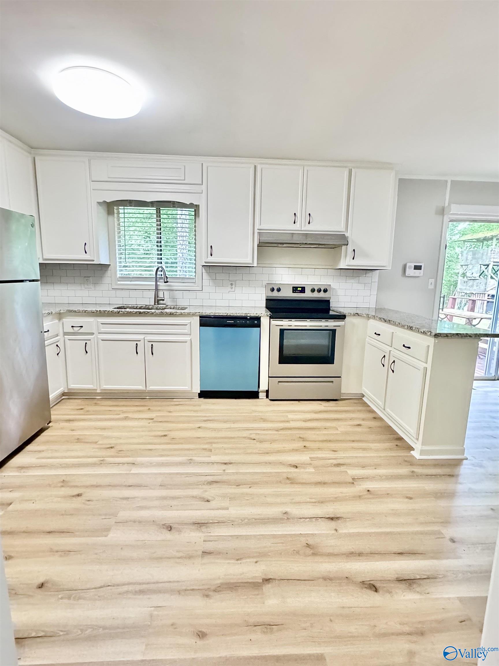 506 Hermitagewood Drive, Huntsville, Alabama image 13