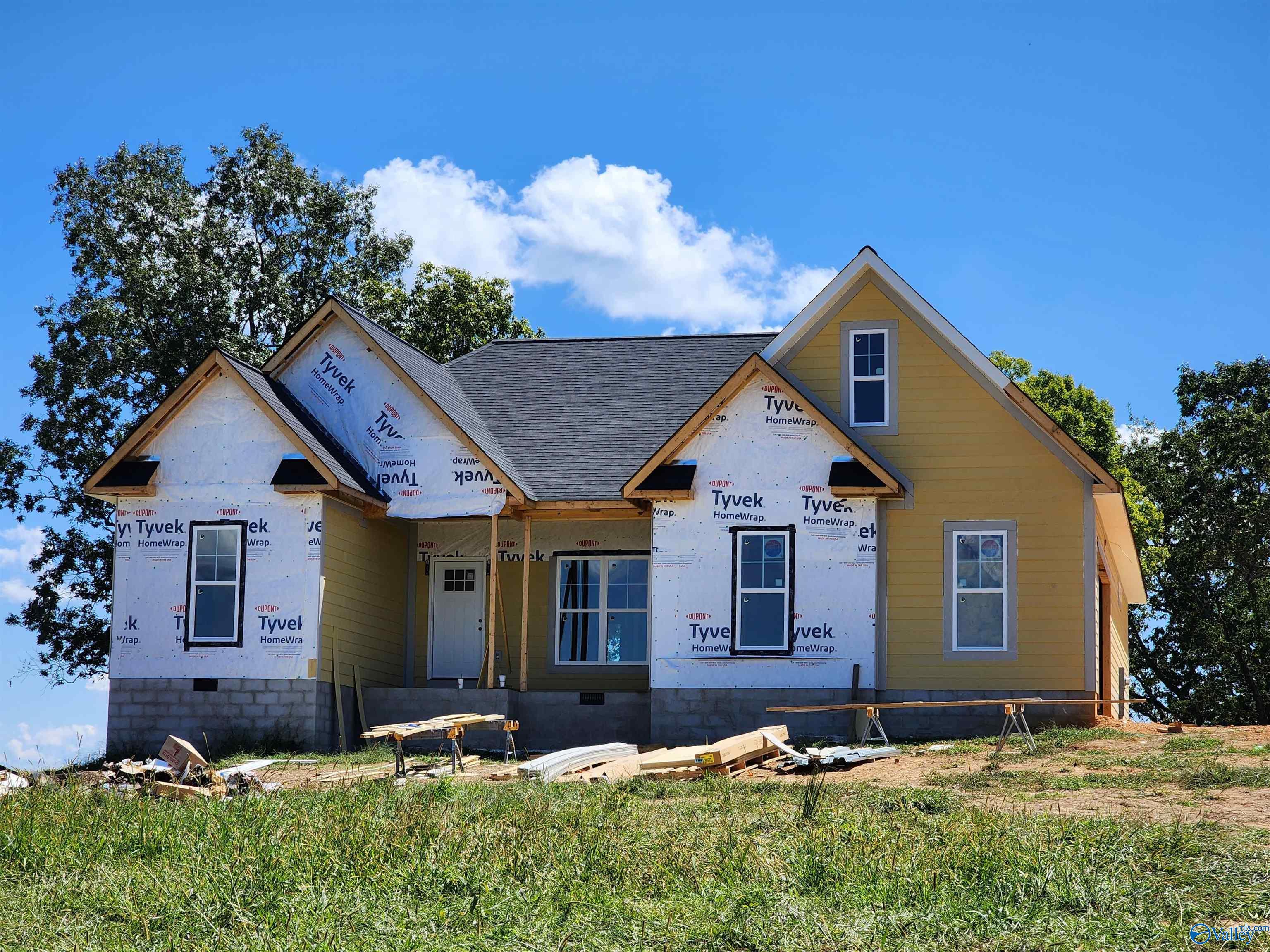 300 County Road 1010