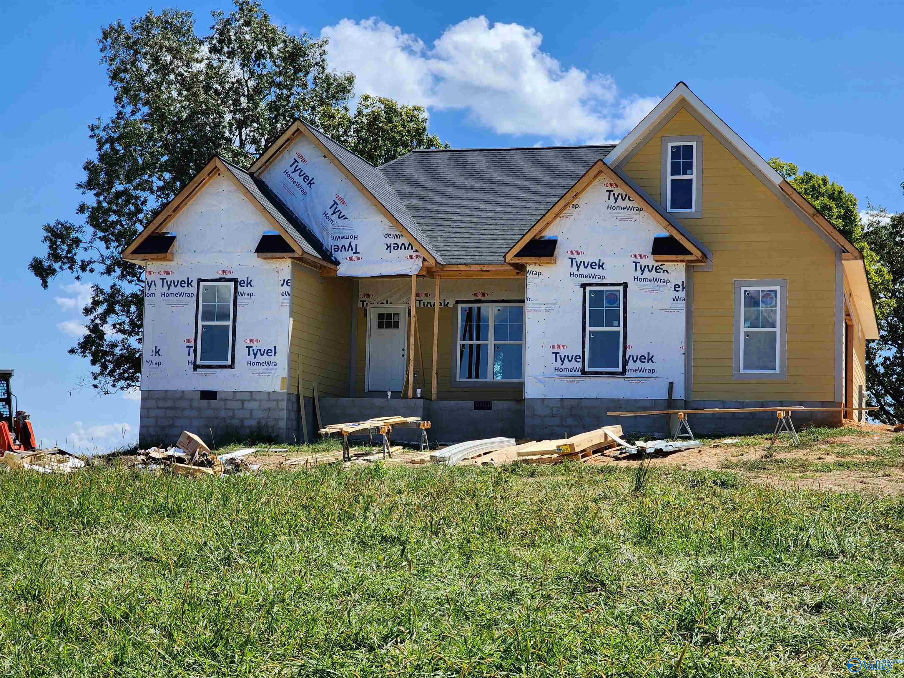 300 County Road 1010