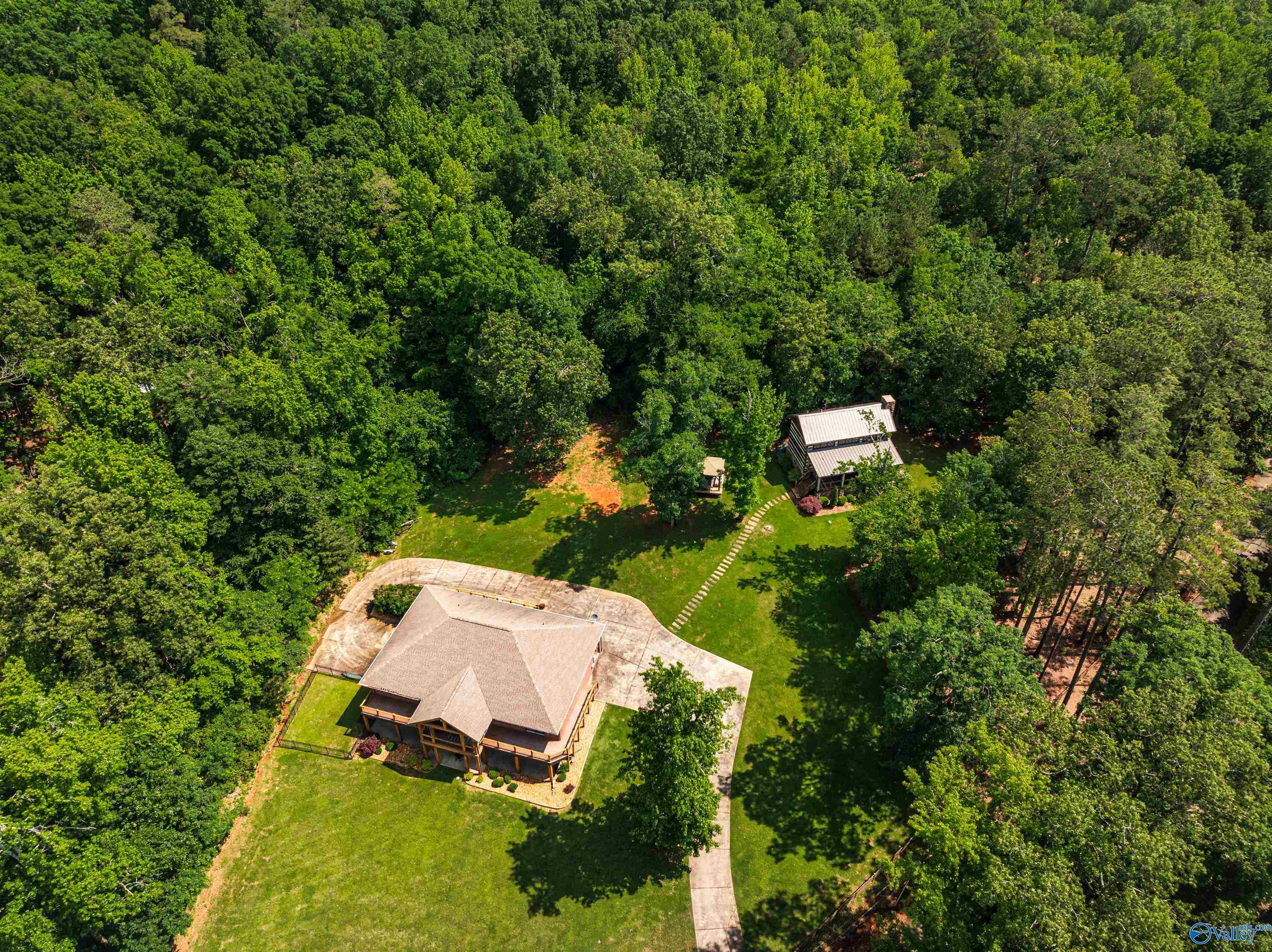 511 Pine Island Circle, Scottsboro, Alabama image 20
