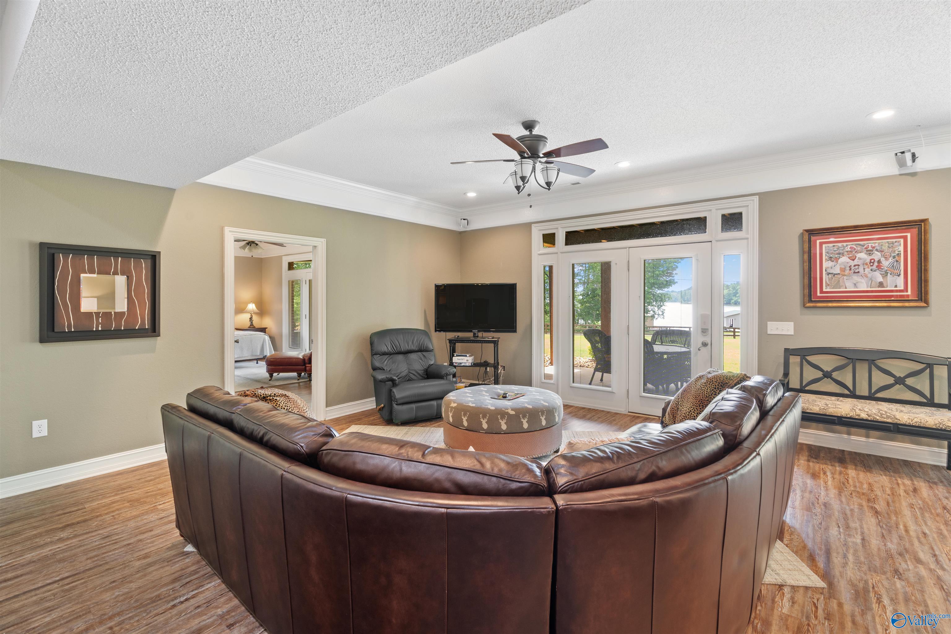 511 Pine Island Circle, Scottsboro, Alabama image 40