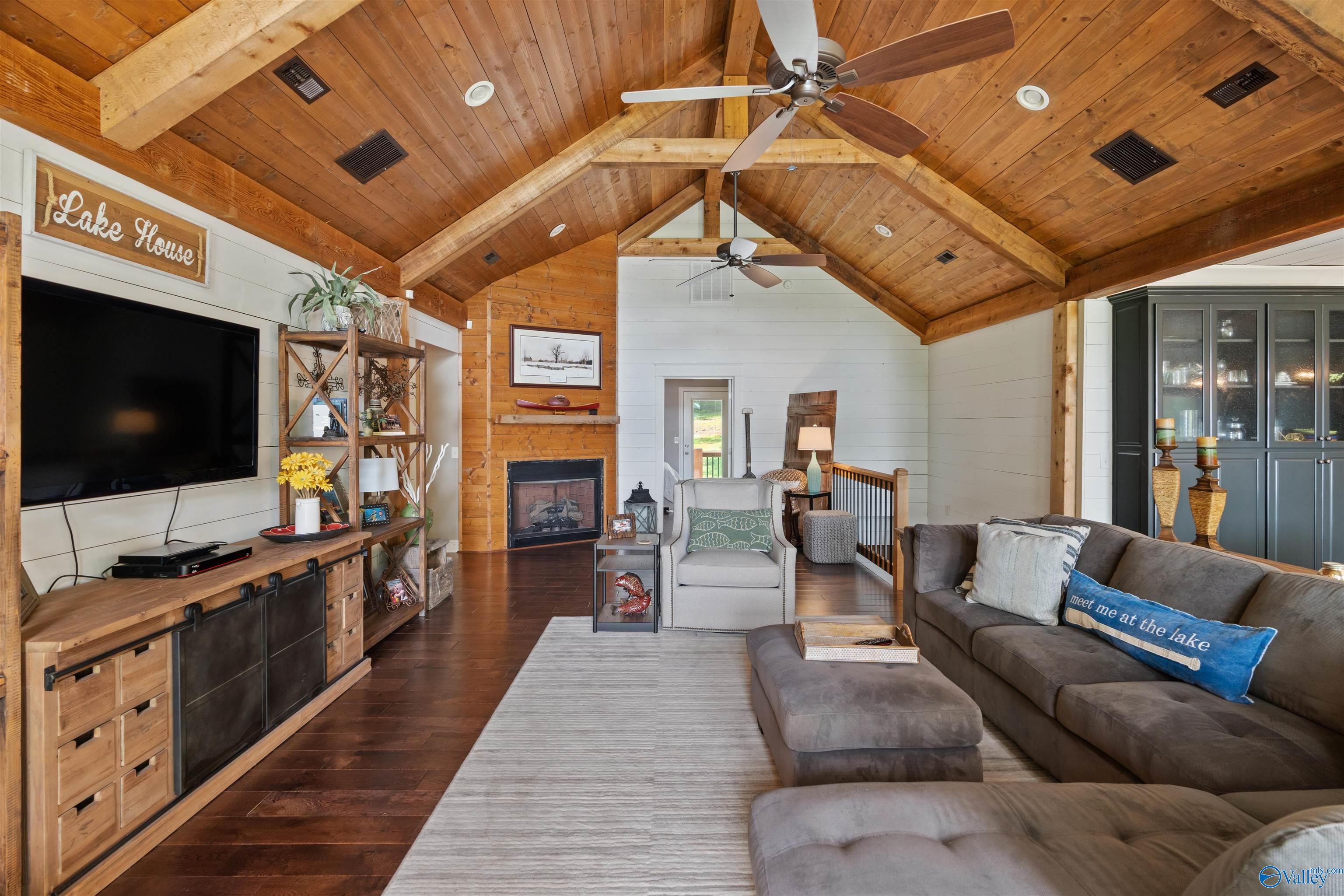 511 Pine Island Circle, Scottsboro, Alabama image 22